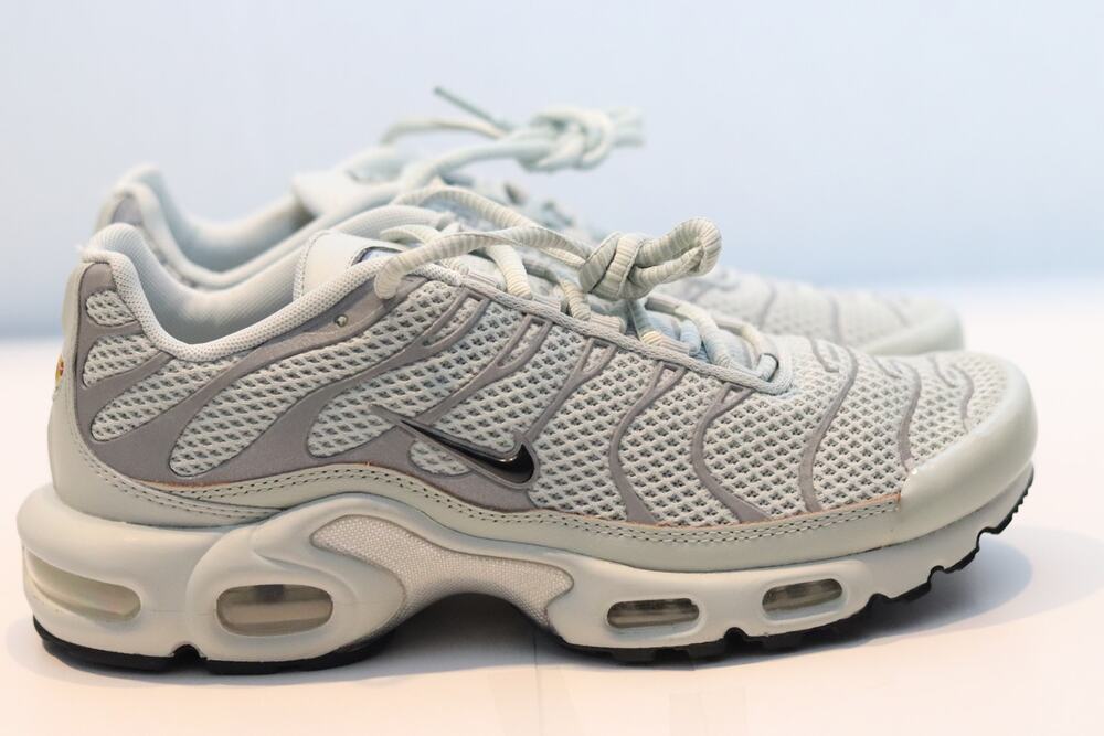 Nike Air Max Plus Light Silver Sz 8.5